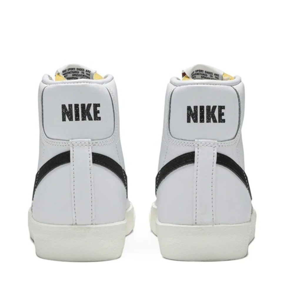 Nike Blazer Mid 77 Womens 6.5 Vintage White‎ Black Sneakers CZ1055 100